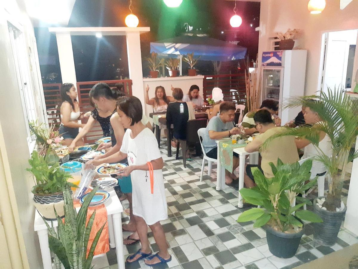 Sandstorm Lodge And Cafe Puerto Galera Exteriér fotografie