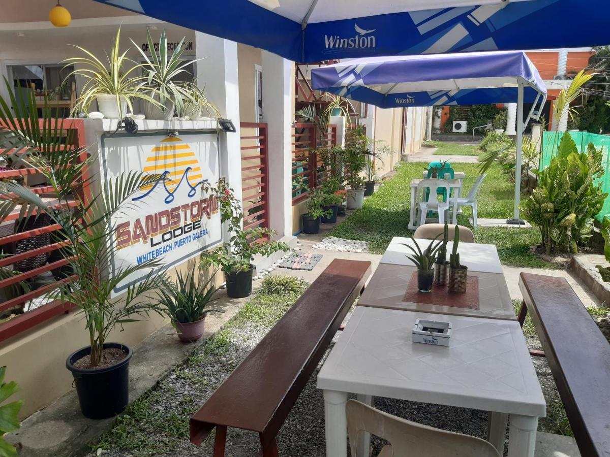 Sandstorm Lodge And Cafe Puerto Galera Exteriér fotografie